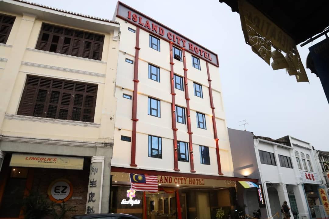 Capital O 90897 Island City Hotel George Town Exteriör bild